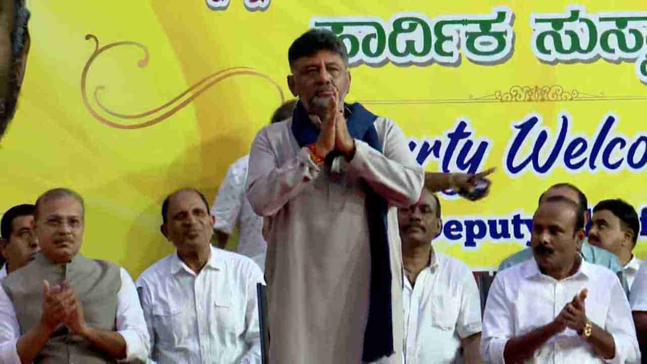 ಬೆಂಗಳೂರಿನಲ್ಲೂ ಬಿಹಾರ ಚುನಾವಣೆ ಪ್ರಚಾರ: ಬಿಹಾರಿಗಳನ್ನ ಭೇಟಿ ಮಾಡಿ ಮತಯಾಚಿಸಿದ ಡಿಕೆಶಿ