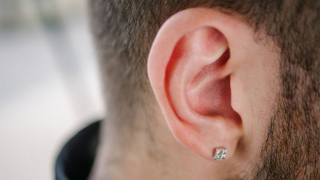 Daily Devotional: ಮಕ್ಕಳಿಗೆ ಕಿವಿ ಚುಚ್ಚುವುದು ಯಾಕೆ? ಕಾರಣ ಇಲ್ಲಿದೆ ನೋಡಿ