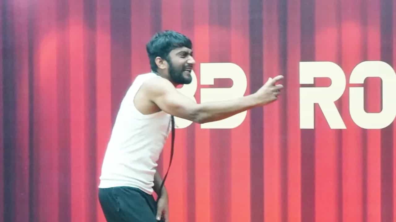 ಗಿಲ್ಲಿ ಇಷ್ಟ ಆಗೋದೆ ಇದಕ್ಕೆ; ಪತ್ರ ಸಿಗದೆ ಅಳುತ್ತಿದ್ದ ಸೂರಜ್ ಮುಖದಲ್ಲಿ ನಗು ತರಿಸಿದ ನಟ