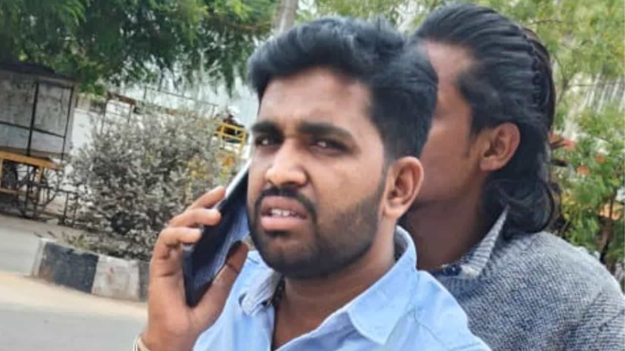 ವಿಚ್ಛೇದಿತ ಮಹಿಳೆಯರಿಗೆ ವಂಚನೆ ಆರೋಪಿ ಸೂಸೈಡ್: ಹೆದರಿ ಪ್ರಾಣ ಕಳೆದುಕೊಂಡ್ನಾ ಗಿರೀಶ್? ವಿಚ್ಛೇದಿತ ಮಹಿಳೆಯರಿಗೆ ವಂಚನೆ ಆರೋಪಿ ಸೂಸೈಡ್: ಹೆದರಿ ಪ್ರಾಣ ಕಳೆದುಕೊಂಡ್ನಾ ಗಿರೀಶ್?