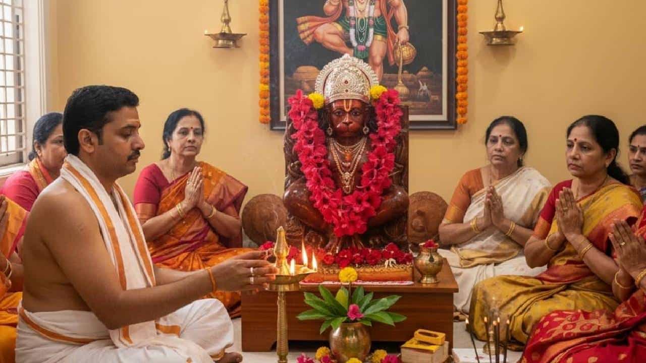 Tuesday Worship: ಮಂಗಳವಾರ ಹನುಮಂತನ ಪೂಜೆಯ ವೇಳೆ ಅಪ್ಪಿತಪ್ಪಿಯೂ ಈ ಕೆಲಸ ಮಾಡಬೇಡಿ! Tuesday Worship: ಮಂಗಳವಾರ ಹನುಮಂತನ ಪೂಜೆಯ ವೇಳೆ ಅಪ್ಪಿತಪ್ಪಿಯೂ ಈ ಕೆಲಸ ಮಾಡಬೇಡಿ!