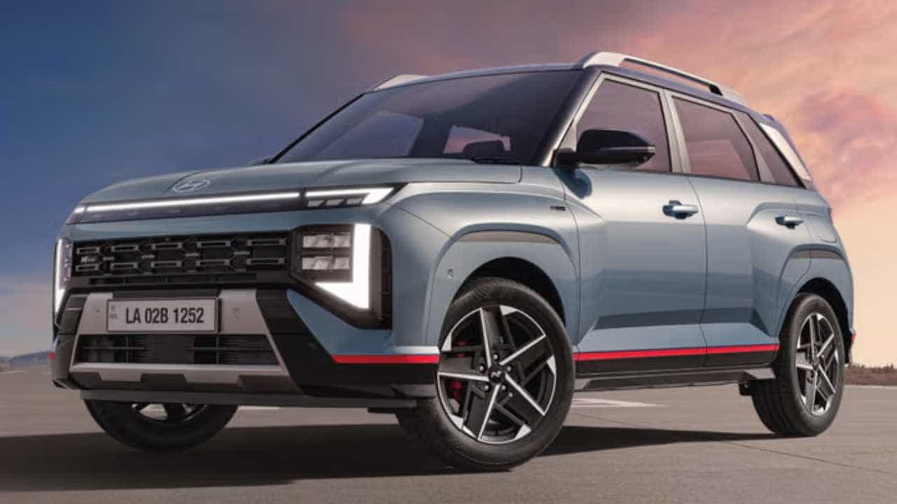 Hyundai Venue: 65 ಕ್ಕೂ ಹೆಚ್ಚು ವೈಶಿಷ್ಟ್ಯಗಳೊಂದಿಗೆ ಹೊಸ ಹುಂಡೈ ವೆನ್ಯೂ ಬಿಡುಗಡೆ: ಬೆಲೆ ಕೇವಲ 7.89 ಲಕ್ಷ