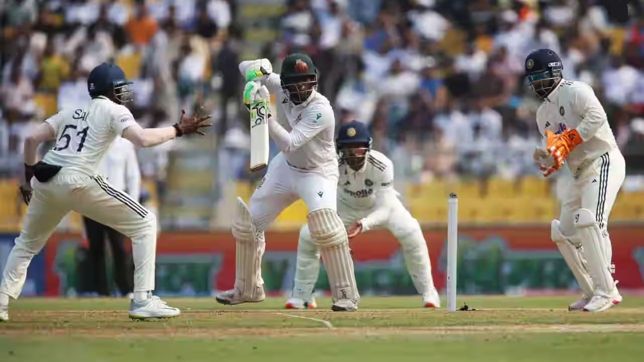 IND vs SA: ಬೃಹತ್ ಮೊತ್ತ ಪೇರಿಸಿ ಸೌತ್ ಆಫ್ರಿಕಾ ಆಲೌಟ್ IND vs SA: ಬೃಹತ್ ಮೊತ್ತ ಪೇರಿಸಿ ಸೌತ್ ಆಫ್ರಿಕಾ ಆಲೌಟ್