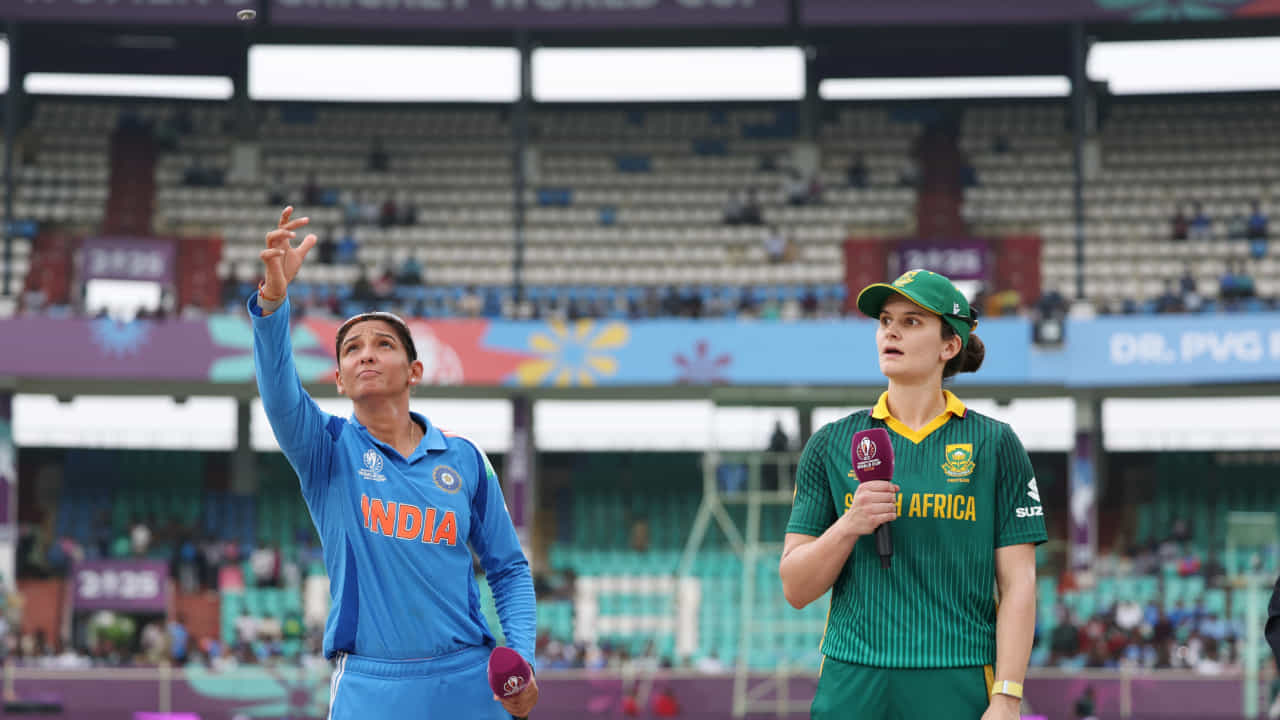 World Cup 2025: ವಿಶ್ವಕಪ್ ಫೈನಲ್ನಲ್ಲಿ ಟಾಸ್ ಸೋತ ಟೀಂ ಇಂಡಿಯಾ World Cup 2025: ವಿಶ್ವಕಪ್ ಫೈನಲ್ನಲ್ಲಿ ಟಾಸ್ ಸೋತ ಟೀಂ ಇಂಡಿಯಾ