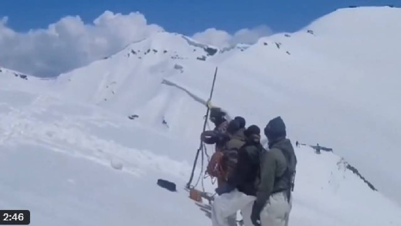 Video: ಸಿಯಾಚಿನ್​​ನಲ್ಲಿ ಕರಡಿಯನ್ನು ರಕ್ಷಿಸಿದ ಭಾರತೀಯ ಸೈನಿಕರು