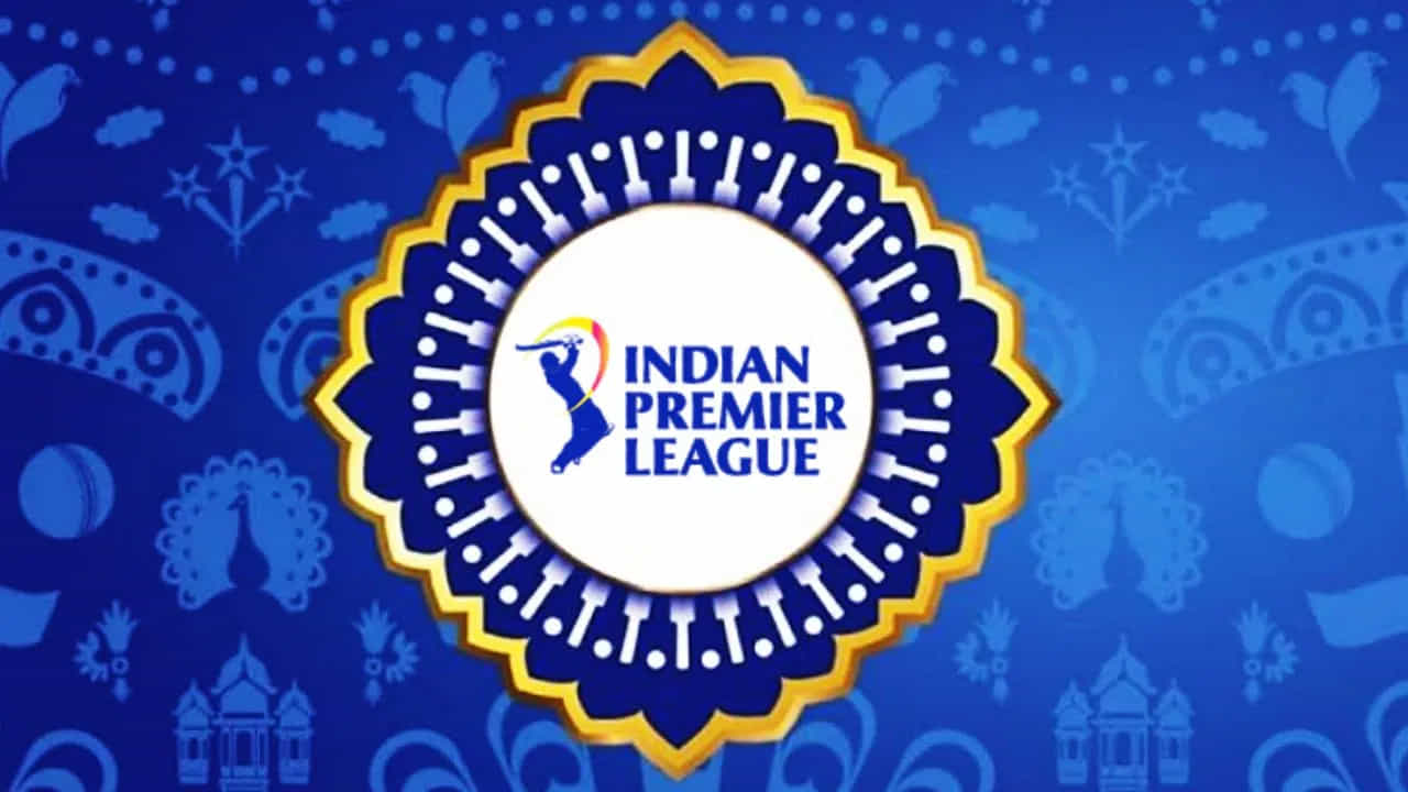 IPL 2026: ಇಂಡಿಯನ್ ಪ್ರೀಮಿಯರ್ ಲೀಗ್ 2026ರ ರಿಟೆನ್ಷನ್ ಪ್ರಿಕ್ರಿಯೆ ಮುಗಿದಿದೆ. ಈ ರಿಟೆನ್ಷನ್ ಪ್ರಕ್ರಿಯೆಯಲ್ಲಿ ಅತೀ ಹೆಚ್ಚು ಆಟಗಾರರನ್ನು ರಿಟೈನ್ ಮಾಡಿಕೊಂಡ ಫ್ರಾಂಚೈಸಿ ಪಂಜಾಬ್ ಕಿಂಗ್ಸ್. ಪಂಜಾಬ್ ಕಿಂಗ್ಸ್ 21 ಆಟಗಾರರನ್ನು ಉಳಿಸಿಕೊಂಡರೆ, ಮುಂಬೈ ಇಂಡಿಯನ್ಸ್ ಹಾಗೂ ಗುಜರಾತ್ ಟೈಟಾನ್ಸ್ ತಲಾ 20 ಆಟಗಾರರನ್ನು ರಿಟೈನ್ ಮಾಡಿಕೊಂಡಿದೆ.