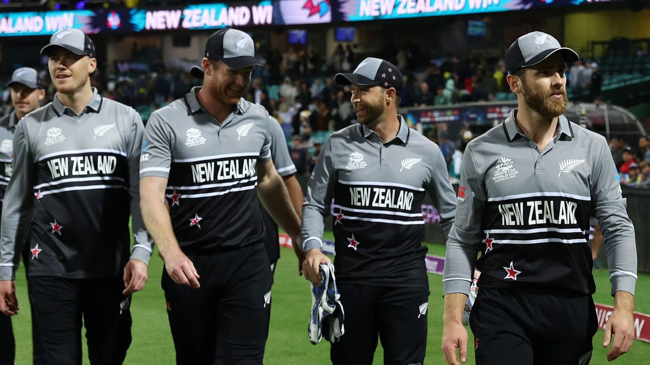 ಹೀಗಾಗಿ ಫೆಬ್ರವರಿಯಲ್ಲಿ ಭಾರತ ಮತ್ತು ಶ್ರೀಲಂಕಾದಲ್ಲಿ ನಡೆಯಲಿರುವ ಟಿ20 ವಿಶ್ವಕಪ್ನಲ್ಲಿ ನ್ಯೂಝಿಲೆಂಡ್ ಪರ ಕೇನ್ ವಿಲಿಯಮ್ಸನ್ ಕಾಣಿಸಿಕೊಳ್ಳುವುದಿಲ್ಲ. ಇದಾಗ್ಯೂ ಅವರು ಏಕದಿನ ಹಾಗೂ ಟೆಸ್ಟ್ ಕ್ರಿಕೆಟ್ನಲ್ಲಿ ಮುಂದುವರೆಯುವುದಾಗಿ ತಿಳಿಸಿದ್ದಾರೆ.