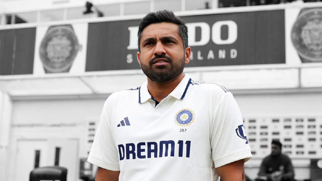 ಪ್ರಥಮ ದರ್ಜೆ ಕ್ರಿಕೆಟ್ನಲ್ಲಿ 198 ಪಂದ್ಯಗಳನ್ನಾಡಿರುವ ಕರುಣ್ ನಾಯರ್ 26 ಶತಕ ಹಾಗೂ 38 ಅರ್ಧಶತಕಗಳೊಂದಿಗೆ ಒಟ್ಟು 9072 ರನ್ ಕಲೆಹಾಕಿದ್ದಾರೆ. ಈ ಮೂಲಕ ಕರ್ನಾಟಕ ಪರ 9 ಸಾವಿರ ಪೂರೈಸಿರುವ ಏಕೈಕ ಸಕ್ರಿಯ ಬ್ಯಾಟರ್ ಎನಿಸಿಕೊಂಡಿದ್ದಾರೆ.