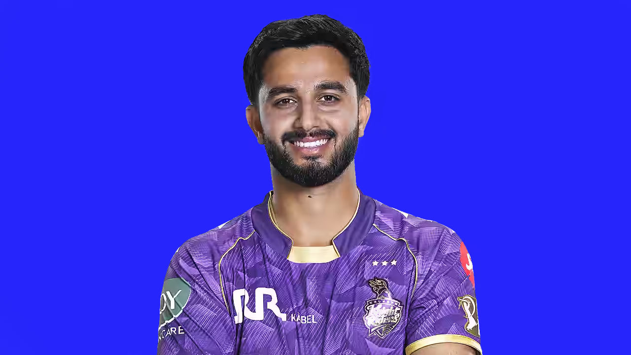 ಮಯಾಂಕ್ ಮಾರ್ಕಂಡೆ: ಕೋಲ್ಕತ್ತಾ ನೈಟ್ ರೈಡರ್ಸ್‌ ತಂಡದಲ್ಲಿದ್ದ ಯುವ ಸ್ಪಿನ್ನರ್​ ಮಯಾಂಕ್ ಮಾರ್ಕಂಡೆಯನ್ನು ಮುಂಬೈ ಇಂಡಿಯನ್ಸ್‌ ಫ್ರಾಂಚೈಸಿಯು 30 ಲಕ್ಷ ರೂ. ಕ್ಯಾಶ್ ಡೀಲ್​ನೊಂದಿಗೆ ತನ್ನದಾಗಿಸಿಕೊಂಡಿದೆ. ಅದರಂತೆ ಮುಂದಿನ ಸೀಸನ್​ನಲ್ಲಿ ಮಯಾಂಕ್ ಮುಂಬೈ ಇಂಡಿಯನ್ಸ್ ಪರ ಕಣಕ್ಕಿಳಿಯಲಿದ್ದಾರೆ.