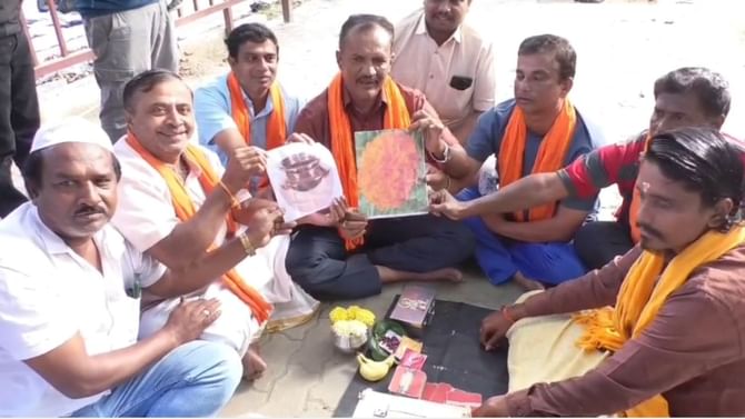 ಗಿಳಿ ಶಾಸ್ತ್ರ ಕೇಳಿ ಸಿಎಂ, ಡಿಸಿಎಂ ವಿರುದ್ಧ ಬಿಜೆಪಿ ವ್ಯಂಗ್ಯ