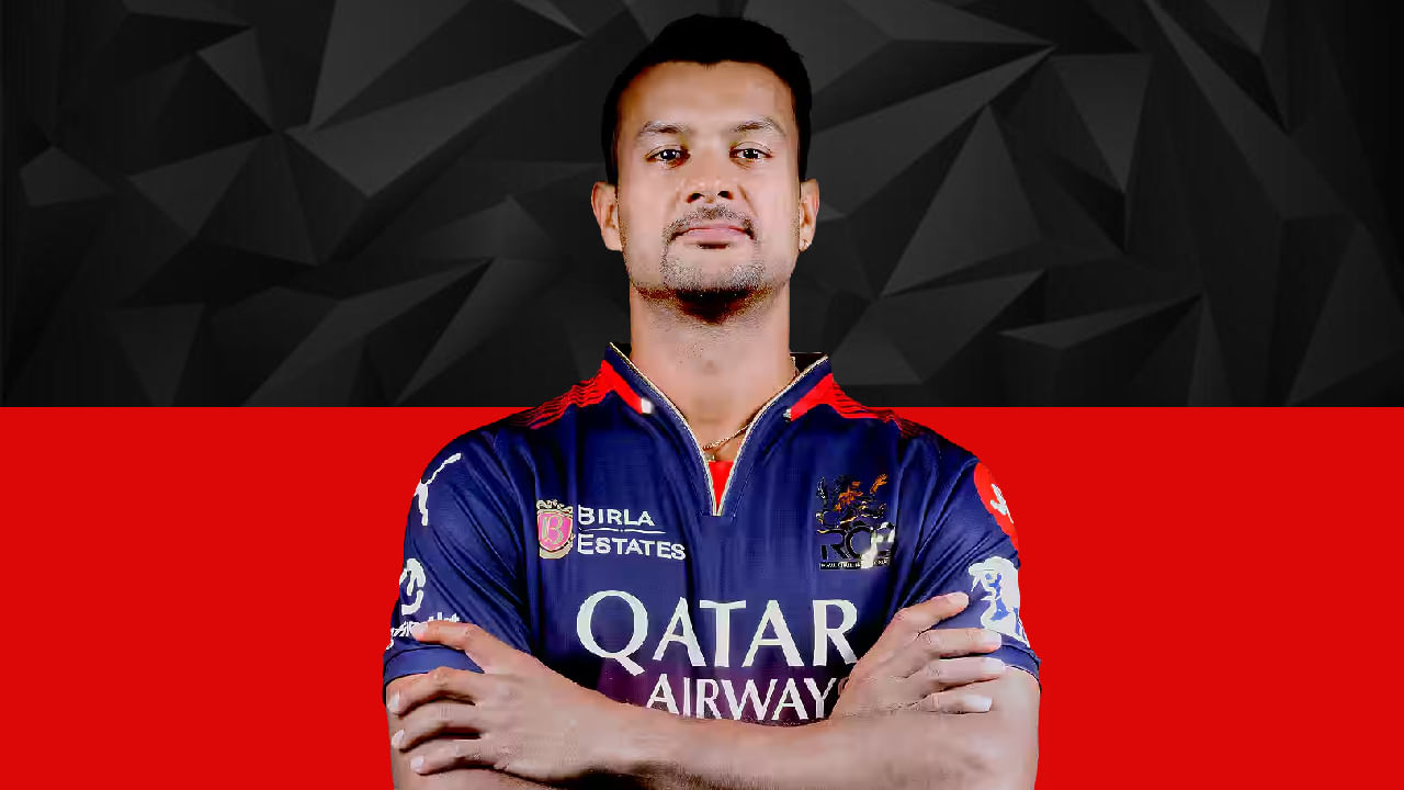 ಮಯಾಂಕ್ ಅಗರ್ವಾಲ್: ಐಪಿಎಲ್ 2025 ರಲ್ಲಿ ದೇವದತ್ ಪಡಿಕ್ಕಲ್ ಗಾಯಗೊಂಡಾಗ ಮಯಾಂಕ್ ಅಗರ್ವಾಲ್ ಅವರನ್ನು ಬದಲಿ ಆಟಗಾರನಾಗಿ ಆಯ್ಕೆ ಮಾಡಲಾಗಿತ್ತು. ಅದರಂತೆ ಕಳೆದ ಸೀಸನ್ನಲ್ಲಿ 4 ಪಂದ್ಯಗಳನ್ನಾಡಿದ್ದ ಮಯಾಂಕ್ ಅವರನ್ನೂ ಸಹ ಆರ್ಸಿಬಿ ರಿಲೀಸ್ ಮಾಡಿದೆ.