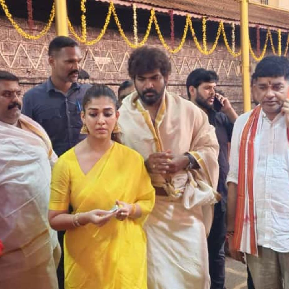 ನಯನತಾರಾ ಹಾಗೂ ವಿಘ್ನೇಶ್ ಶಿವನ್ ಅವರು ಕುಕ್ಕೆ ಸುಬ್ರಹ್ಮಣ್ಯ ದೇವಾಲಯದಲ್ಲಿ ಸರ್ಪ ಸಂಸ್ಕಾರ ಪೂಜೆಯನ್ನು ನೆರವೇರಿಸಿದರು. ಈ ವೇಳೆ ದೇವಾಲಯದ ಪ್ರಮುಖ ಅರ್ಚಕರು ಪೂಜೆಯನ್ನು ನೆರವೇರಿಸಿಕೊಟ್ಟರು.