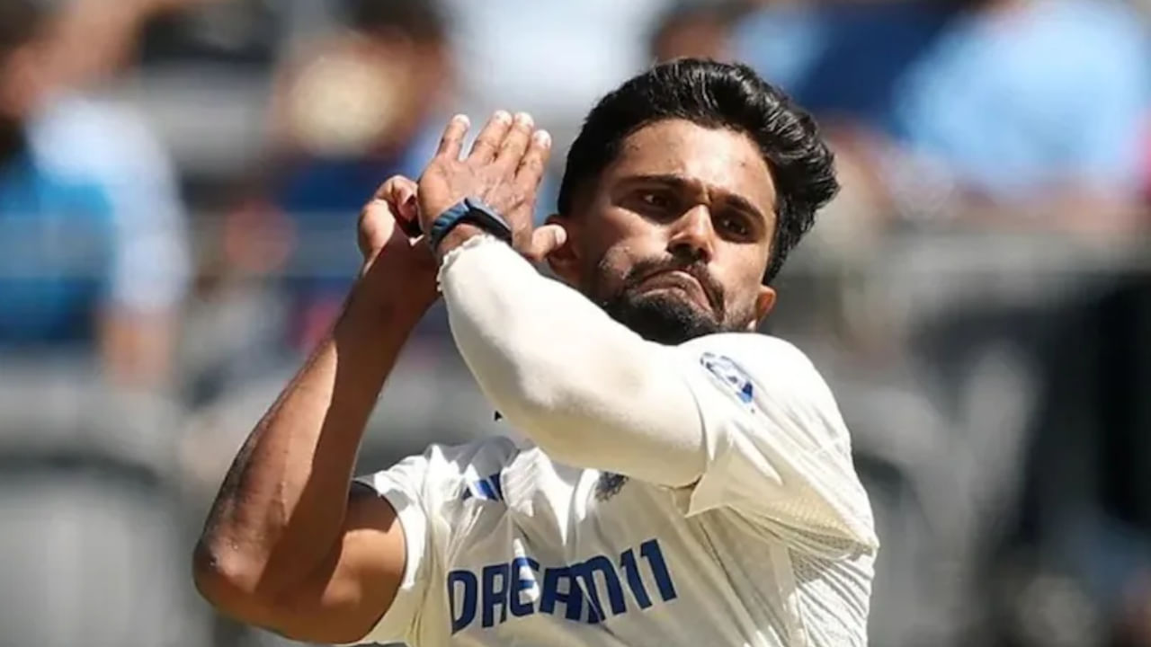 ಭಾರತೀಯ ಪರಿಸ್ಥಿತಿಗಳಲ್ಲಿ ತಂಡಕ್ಕೆ ರೆಡ್ಡಿ ಅವರ ಬೌಲಿಂಗ್ ಹೆಚ್ಚು ಅಗತ್ಯವಿಲ್ಲ. ಯಾಕೆಂದರೆ ಇಲ್ಲಿನ ಪಿಚ್​ಗಳು ಸ್ಪಿನ್ನರ್​ಗಳಿಗೆ ಹೆಚ್ಚು ಅನುಕೂಲಕರವಾಗಿರುತ್ತವೆ. ಇದಕ್ಕೆ ಪೂರಕವಾಗಿ ಅಹಮದಾಬಾದ್‌ನಲ್ಲಿ ನಡೆದ ವೆಸ್ಟ್ ಇಂಡೀಸ್ ವಿರುದ್ಧದ ಮೊದಲ ಇನ್ನಿಂಗ್ಸ್‌ನಲ್ಲಿಯೂ ರೆಡ್ಡಿಗೆ ಕೇವಲ ನಾಲ್ಕು ಓವರ್‌ಗಳನ್ನು ಬೌಲಿಂಗ್ ಮಾಡಿದ್ದರು.