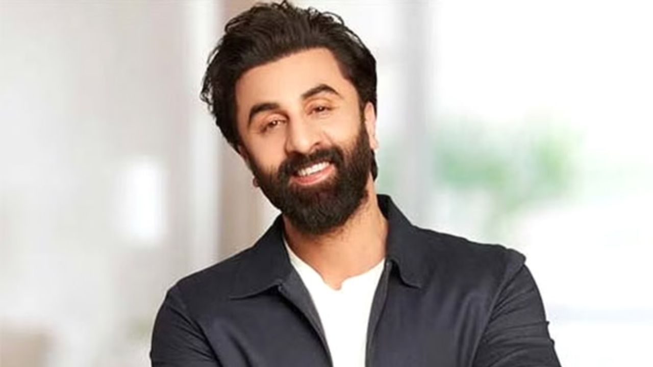 ತಾತನ 77 ವರ್ಷ ಹಳೆಯ ನಿರ್ಮಾಣ ಸಂಸ್ಥೆಯ ಜವಾಬ್ದಾರಿ ವಹಿಸಿಕೊಂಡ ರಣ್ಬೀರ್ ಕಪೂರ್