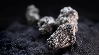 ವಿರಳ ಭೂ ಖನಿಜ ಹಿಡಿದು ಅಮೆರಿಕವನ್ನೂ ಬಗ್ಗಿಸುತ್ತಿರುವ ಚೀನಾ; 7,280 ಕೋಟಿ ರೂನ ಭಾರತದ ಪ್ಲಾನ್ ಹಿಂದಿದೆ ದೂರದೃಷ್ಟಿ