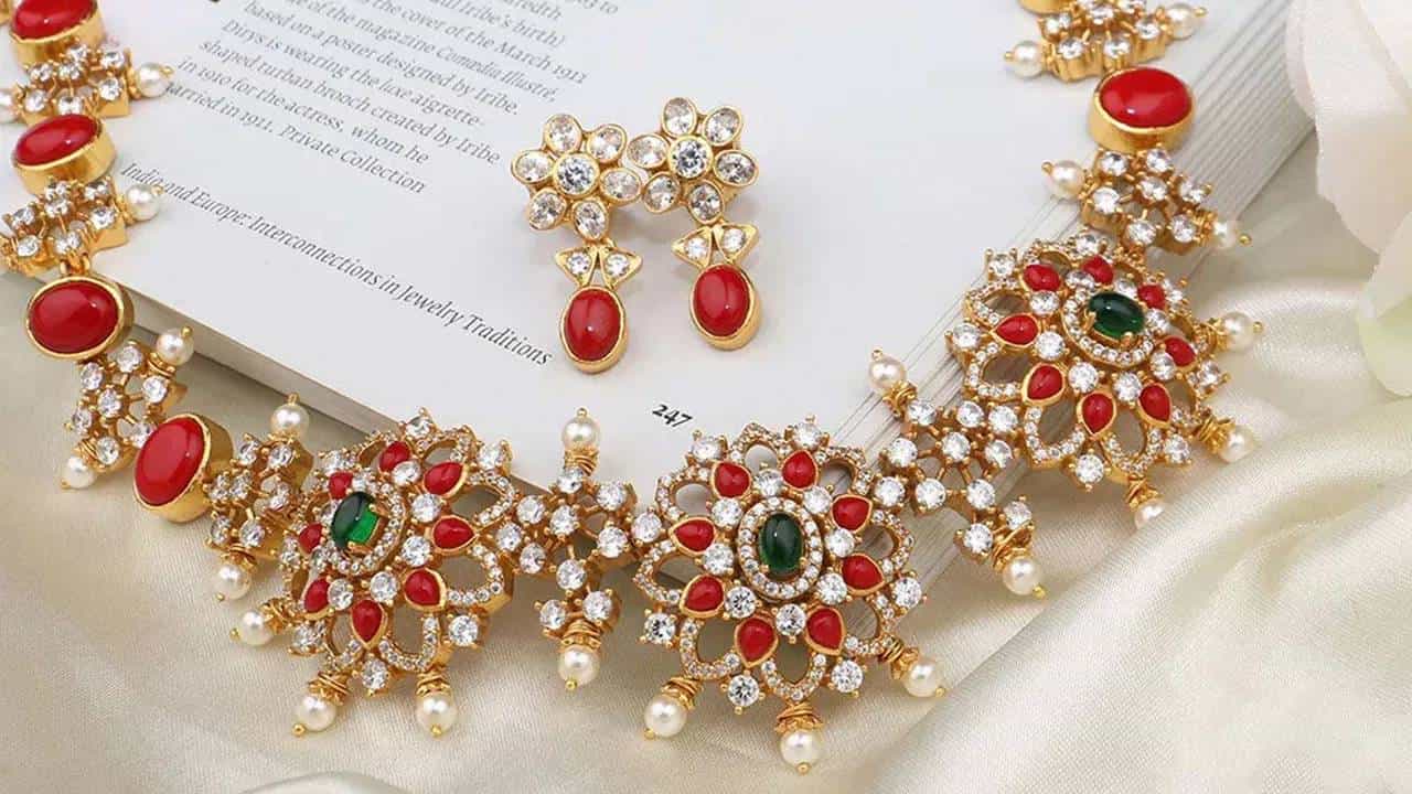 Red Coral Benefits: ಮಂಗಳ ಗ್ರಹದ ದೋಷದಿಂದ ಮುಕ್ತಿ ಪಡೆಯಲು ಈ ಹರಳು ಧರಿಸಿ Red Coral Benefits: ಮಂಗಳ ಗ್ರಹದ ದೋಷದಿಂದ ಮುಕ್ತಿ ಪಡೆಯಲು ಈ ಹರಳು ಧರಿಸಿ