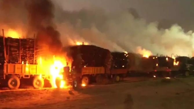 ಕಬ್ಬು ಬೆಳೆಗಾರರ ಪ್ರತಿಭಟನೆ ವೇಳೆ ಹಿಂಸಾಚಾರ​​: ಕಿಡಿಗೇಡಿಗಳಿಗೆ ಖಾಕಿ ಶಾಕ್