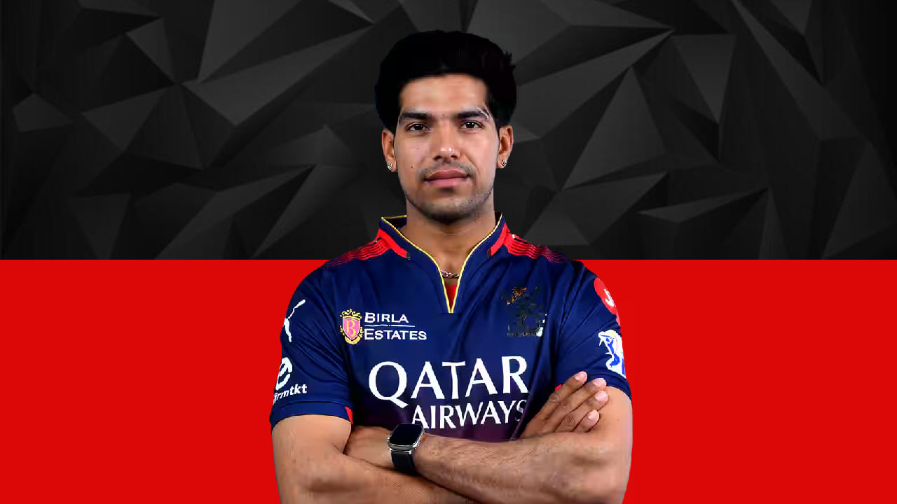 ಸ್ವಸ್ತಿಕ್ ಚಿಕಾರ: ಐಪಿಎಲ್ 2025 ರಲ್ಲಿ ಆರ್ಸಿಬಿ ತಂಡದಲ್ಲಿ ಕಾಣಿಸಿಕೊಂಡಿದ್ದ ಸ್ವಸ್ತಿಕ್ ಚಿಕಾರ ಅವರನ್ನು ಸಹ ರಿಟೈನ್ ಮಾಡಿಕೊಂಡಿಲ್ಲ. ಸ್ಫೋಟಕ ದಾಂಡಿಗನಾಗಿ ಗುರುತಿಸಿಕೊಂಡಿರುವ ಸ್ವಸ್ತಿಕ್ಗೆ ಕಳೆದ ಸೀಸನ್ನಲ್ಲಿ ಒಂದು ಒಂದು ಮ್ಯಾಚ್ನಲ್ಲಿ ಚಾನ್ಸ್ ಸಿಕ್ಕಿರಲಿಲ್ಲ. ಇದೀಗ ಆರ್ಸಿಬಿ ಫ್ರಾಂಚೈಸಿ ಅವರನ್ನು ಸಹ ತಂಡದಿಂದ ಕೈ ಬಿಟ್ಟಿದ್ದಾರೆ.