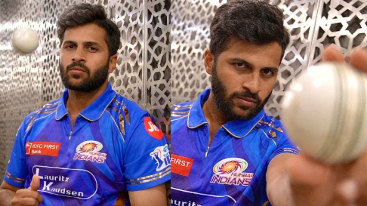 ಶೆರ್ಫೇನ್ ರುದರ್ಫೋರ್ಡ್​ಗಿಂತ ಮೊದಲು ಮುಂಬೈ ಇಂಡಿಯನ್ಸ್, ಶಾರ್ದೂಲ್ ಠಾಕೂರ್ ಅವರನ್ನು ಸಹ 2 ಕೋಟಿ ಖರ್ಚು ಮಾಡಿ ನಗದು ಒಪ್ಪಂದದಲ್ಲಿ ಖರೀದಿಸಿತು. ಕಳೆದ ಸೀಸನ್​ನಲ್ಲಿ ಲಕ್ನೋ ಸೂಪರ್ ಜೈಂಟ್ಸ್ ತಂಡದ ಭಾಗವಾಗಿದ್ದ ಶಾರ್ದೂಲ್ 2010 ರಿಂದ 2012 ರವರೆಗೆ ಮುಂಬೈ ಇಂಡಿಯನ್ಸ್ ತಂಡದಲ್ಲಿ ನೆಟ್ ಬೌಲರ್ ಆಗಿದ್ದ ಶಾರ್ದೂಲ್​ಗೆ ಇದು ಮಹತ್ವದ ಅವಕಾಶವಾಗಿದೆ.