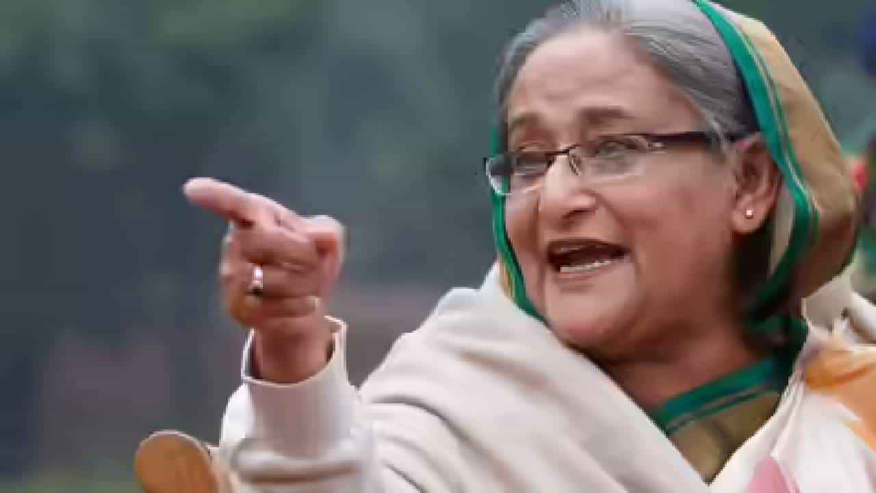 Sheikh Hasina Verdict: ನಾನು ಜೀವಂತವಾಗಿದ್ದೇನೆ, ಮುಂದೆಯೂ ಇರುತ್ತೇನೆ, ತೀರ್ಪಿಗೂ ಮುನ್ನ ಯೂನಸ್ಗೆ ಶೇಖ್ ಹಸೀನಾ ಸಂದೇಶ Sheikh Hasina Verdict: ನಾನು ಜೀವಂತವಾಗಿದ್ದೇನೆ, ಮುಂದೆಯೂ ಇರುತ್ತೇನೆ, ತೀರ್ಪಿಗೂ ಮುನ್ನ ಯೂನಸ್ಗೆ ಶೇಖ್ ಹಸೀನಾ ಸಂದೇಶ