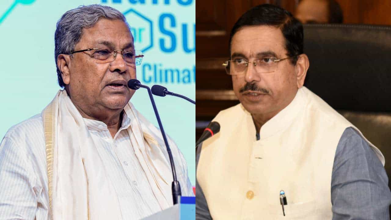 ಮೆಕ್ಕೆಜೋಳ ಖರೀದಿ ವಿಚಾರವಾಗಿ ಡಿಸ್ಟಿಲರಿಗಳಿಗೆ ಪತ್ರ: ಸಿಎಂಗೆ ಈಗ ಜ್ಞಾನೋದಯವಾಯ್ತು ಎಂದ ಜೋಶಿ ಮೆಕ್ಕೆಜೋಳ ಖರೀದಿ ವಿಚಾರವಾಗಿ ಡಿಸ್ಟಿಲರಿಗಳಿಗೆ ಪತ್ರ: ಸಿಎಂಗೆ ಈಗ ಜ್ಞಾನೋದಯವಾಯ್ತು ಎಂದ ಜೋಶಿ