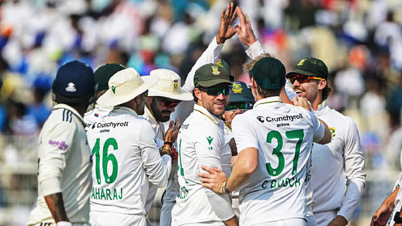 ಭಾರತಕ್ಕೆ ಭಾರೀ ಮುಖಭಂಗ... 2 ದಶಕಗಳ ಬಳಿಕ ಸರಣಿ ಗೆದ್ದ ಸೌತ್ ಆಫ್ರಿಕಾ ಭಾರತಕ್ಕೆ ಭಾರೀ ಮುಖಭಂಗ... 2 ದಶಕಗಳ ಬಳಿಕ ಸರಣಿ ಗೆದ್ದ ಸೌತ್ ಆಫ್ರಿಕಾ