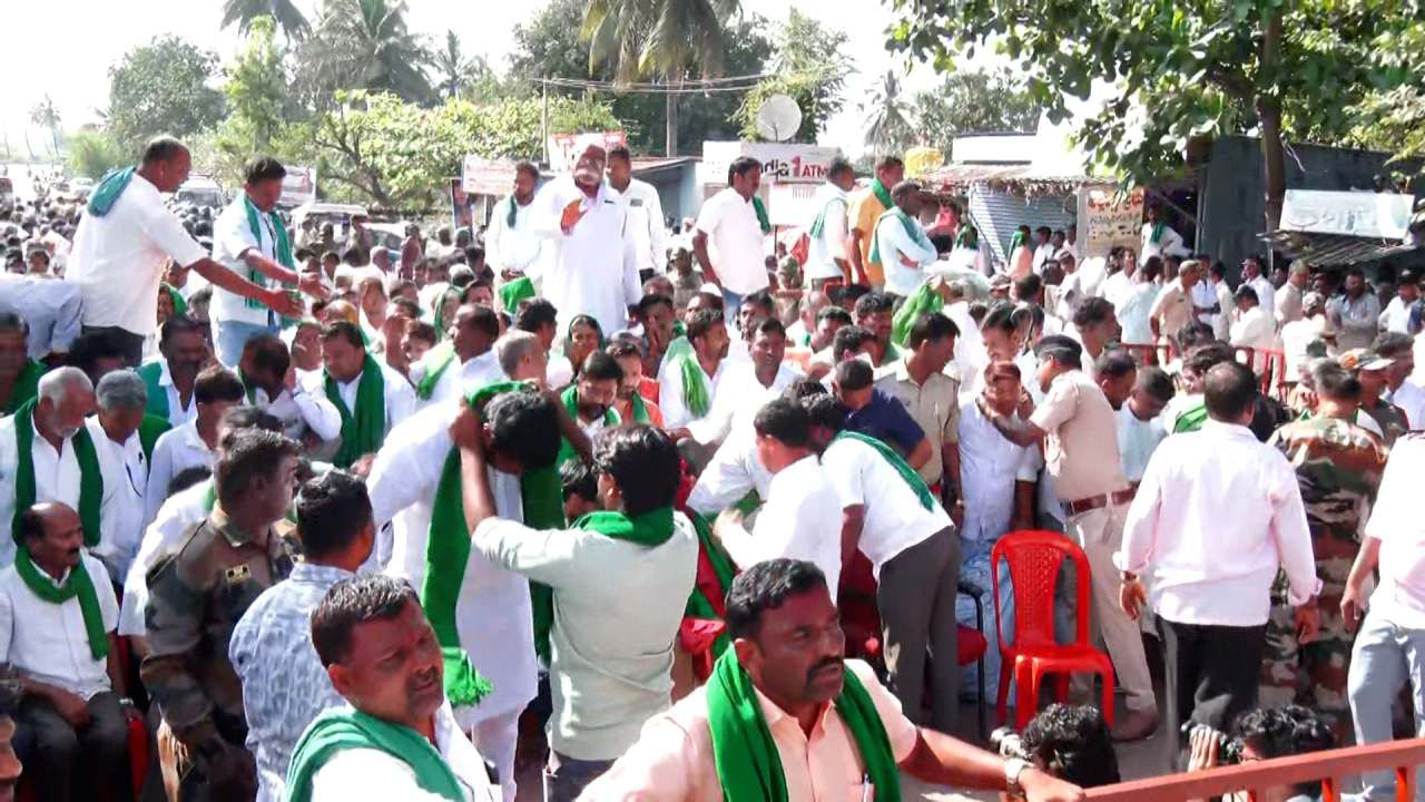 ಕಬ್ಬಿಗೆ ದರ ನಿಗದಿ ಬಳಿಕವೂ ಮುಂದುವರಿದ ಜಟಾಪಟಿ: ರೈತರು, ಮಾಲೀಕರಲ್ಲೇ ಪರ-ವಿರೋಧ