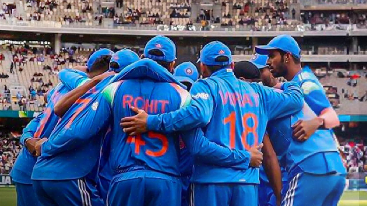 ಭಾರತ ಮತ್ತು ಸೌತ್ ಆಫ್ರಿಕಾ ನಡುವಣ ಏಕದಿನ ಸರಣಿಯು ನವೆಂಬರ್ 30 ರಿಂದ ಶುರುವಾಗಲಿದೆ. ಮೊದಲ ಪಂದ್ಯವು ರಾಂಚಿಯಲ್ಲಿ ನಡೆದರೆ, ದ್ವಿತೀಯ ಪಂದ್ಯವು ಡಿಸೆಂಬರ್ 3 ರಂದು ರಾಯ್ಪುರದಲ್ಲಿ ನಡೆಯಲಿದೆ. ಇನ್ನು ಮೂರನೇ ಏಕದಿನ ಪಂದ್ಯವು ಡಿಸೆಂಬರ್ 6 ರಂದು ವಿಶಾಖಪಟ್ಟಣದಲ್ಲಿ ಜರುಗಲಿದೆ.