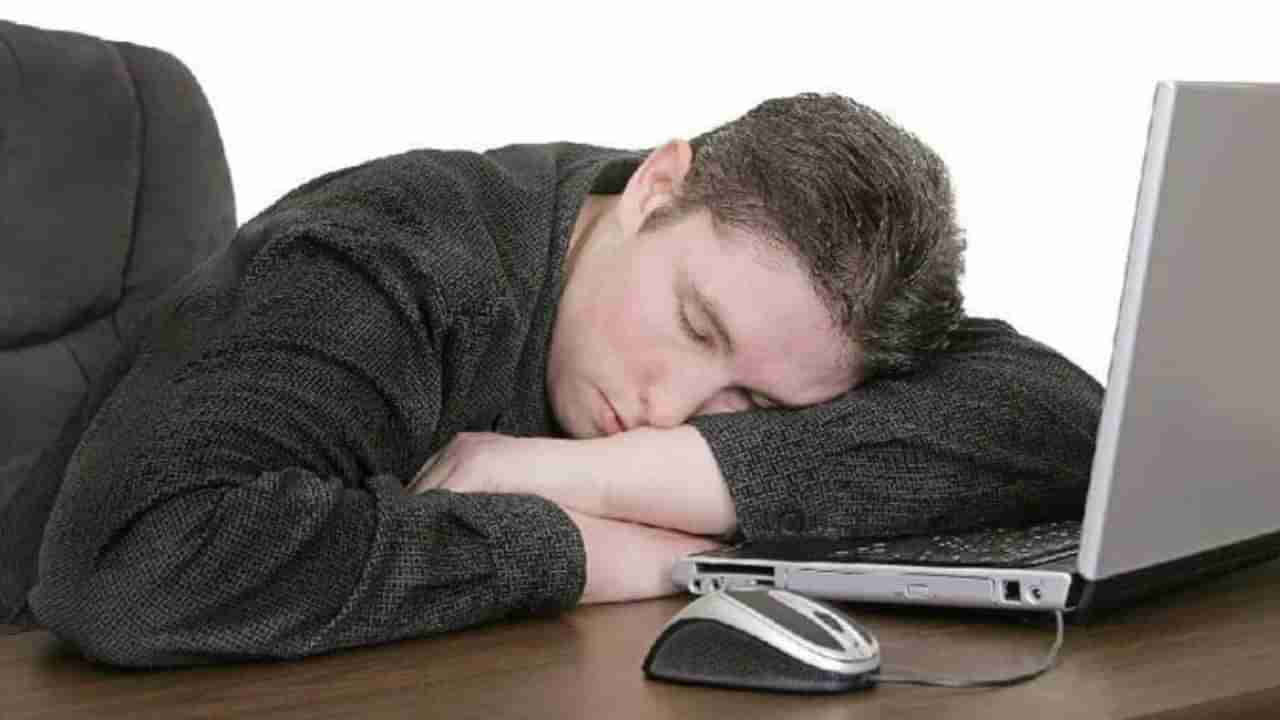 Viral: ನಂಗೆ ಹುಷಾರಿಲ್ಲ, ರಜೆ ಬೇಡ ಬ್ರೇಕ್ ಕೊಡಿ; ಮ್ಯಾನೇಜರ್ ರಿಪ್ಲೈ ನೋಡಿ ಶಾಕ್ ಆದ ಉದ್ಯೋಗಿ