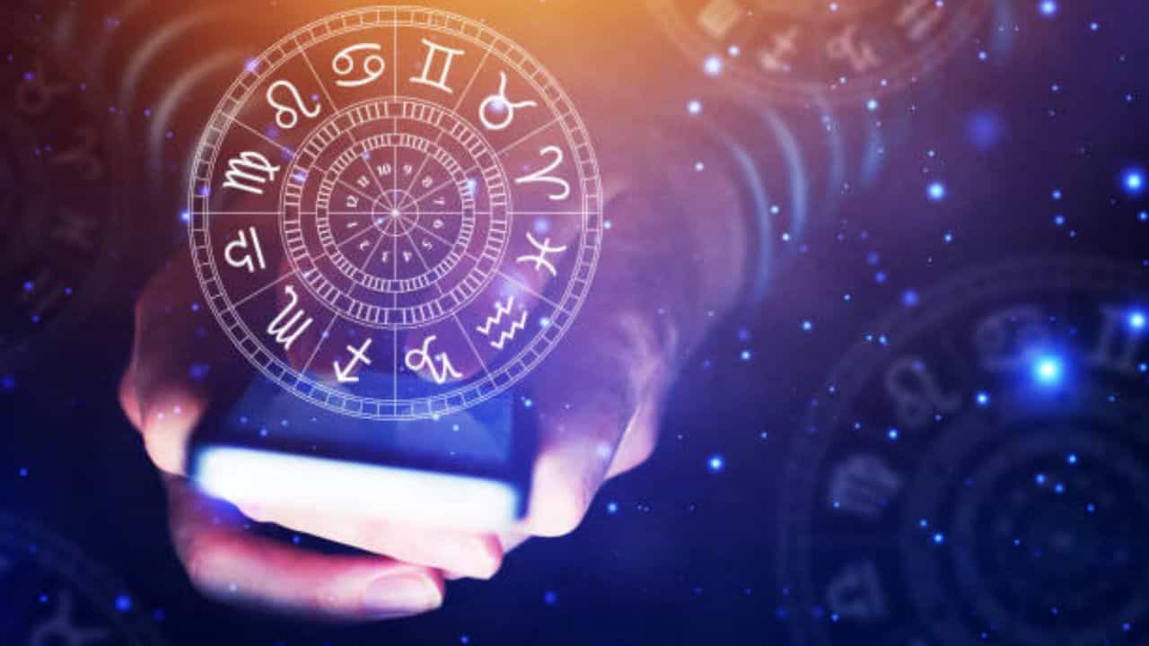 Weekly horoscope: ಆದಾಯಕ್ಕಿಂತ ಹೆಚ್ಚು ಖರ್ಚು; ಈ ವಾರದ ನಿಮ್ಮ ಭವಿಷ್ಯ ಹೇಗಿರಲಿದೆ? Weekly horoscope: ಆದಾಯಕ್ಕಿಂತ ಹೆಚ್ಚು ಖರ್ಚು; ಈ ವಾರದ ನಿಮ್ಮ ಭವಿಷ್ಯ ಹೇಗಿರಲಿದೆ?