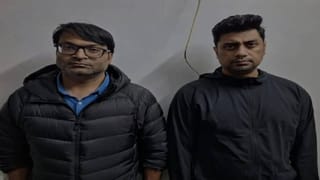 Video: ಕುಡಿದ ಮತ್ತಿನಲ್ಲಿ ಅಡ್ಡಾದಿಡ್ಡಿಯಾಗಿ ಆಟೋ ಓಡಿಸುತ್ತಾ, ಮಹಿಳೆಯರಿಗೆ ಕಿರುಕುಳ ಕೊಟ್ಟ ಚಾಲಕ