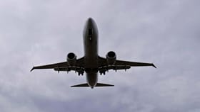 ರೆಕ್ಕೆ ಬಿಚ್ಚದ ಇಂಡಿಗೋ: ಲೂಟಿಗಿಳಿದ ಇತರೆ ವಿಮಾನ ಸಂಸ್ಥೆಗಳು