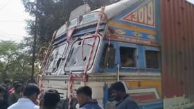 ಮದ್ಯದ ಅಮಲಿನಲ್ಲಿ ಲಾರಿ ಚಾಲಕ 20ಕ್ಕೂ ಹೆಚ್ಚು ವಾಹನಗಳಿಗೆ ಡಿಕ್ಕಿ