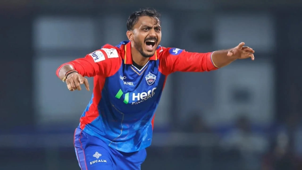 2026 ರ ಐಪಿಎಲ್​ಗಾಗಿ ಸಿದ್ಧತೆಗಳು ಈಗಾಗಗಲೇ ಆರಂಭವಾಗಿವೆ. ಅದರಂತೆ ಕೆಲವೇ ದಿನಗಳ ಹಿಂದೆ ನಡೆದ ಮಿನಿ ಹರಾಜಿನಲ್ಲಿ ಎಲ್ಲಾ ಫ್ರಾಂಚೈಸಿಗಳು ತಮಗೆ ಬೇಕಾದ ಆಟಗಾರರನ್ನು ಖರೀದಿಸುವ ಮೂಲಕ ತಮ್ಮ ತಮ್ಮ ತಂಡಗಳನ್ನು ಬಲಿಷ್ಠಗೊಳಿಸಿವೆ. ಏತನ್ಮಧ್ಯೆ, ಡೆಲ್ಲಿ ಕ್ಯಾಪಿಟಲ್ಸ್ ತಂಡದಲ್ಲಿ ನಾಯಕತ್ವ ಬದಲಾವಣೆಯಾಗುತ್ತಿದೆ ಎಂದು ವರದಿಯಾಗಿದೆ. 