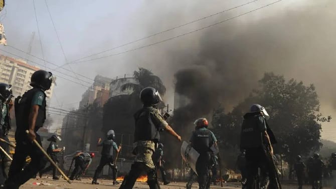 ರಾಜಕೀಯ ನೇತಾರನ ಮನೆಗೆ ಬೆಂಕಿ; ಬಾಲಕಿ ಸಜೀವ ಸಹನ