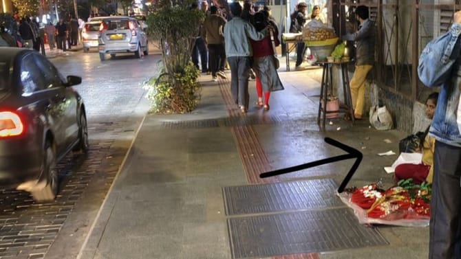 ಚರ್ಚ್ ಸ್ಟ್ರೀಟ್​​ನಲ್ಲಿ ಕಂಡ ಅದ್ಭುತ ದೃಶ್ಯ