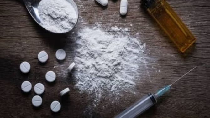 ಬೆಂಗಳೂರಿನಲ್ಲಿ ಡ್ರಗ್​​​​ ಕಾರ್ಯಚರಣೆ ಮುಂದುವರಿಸಿದ ಪೊಲೀಸರು