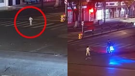 ಅಮ್ಮನನ್ನು ಅರಸುತ್ತಾ ರಸ್ತೆ ರಸ್ತೆಗಳಲ್ಲಿ ಅಲೆದಾಡಿದ ಮಗು