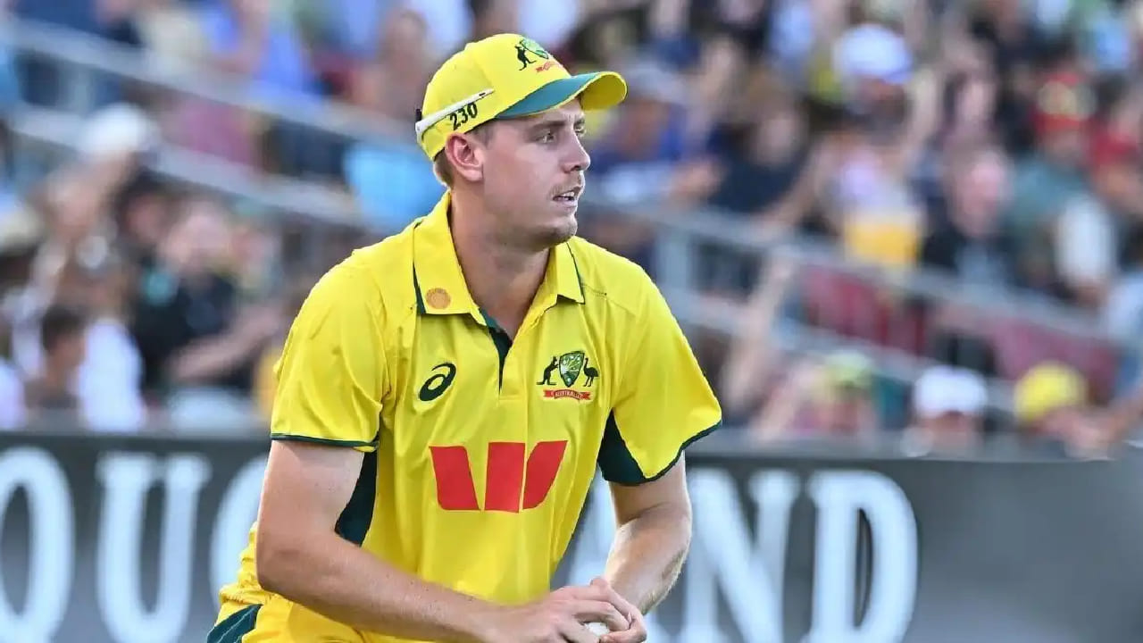 ಇದಾಗ್ಯೂ ಅಂತಿಮವಾಗಿ ಬರೋಬ್ಬರಿ 25.20 ಕೋಟಿ ರೂ. ನೀಡುವ ಮೂಲಕ ಕೊಲ್ಕತ್ತಾ ನೈಟ್ ರೈಡರ್ಸ್ ಫ್ರಾಂಚೈಸಿಯು ಕ್ಯಾಮರೋನ್ ಗ್ರೀನ್ ಅವರನ್ನು ತನ್ನ ತೆಕ್ಕೆಗೆ ತೆಗೆದುಕೊಳ್ಳುವಲ್ಲಿ ಯಶಸ್ವಿಯಾಗಿದೆ. ಅದರಂತೆ ಗ್ರೀನ್ ಮುಂಬರುವ ಐಪಿಎಲ್ನಲ್ಲಿ ಕೆಕೆಆರ್ ಪರ ಕಣಕ್ಕಿಳಿಯಲಿದ್ದಾರೆ.