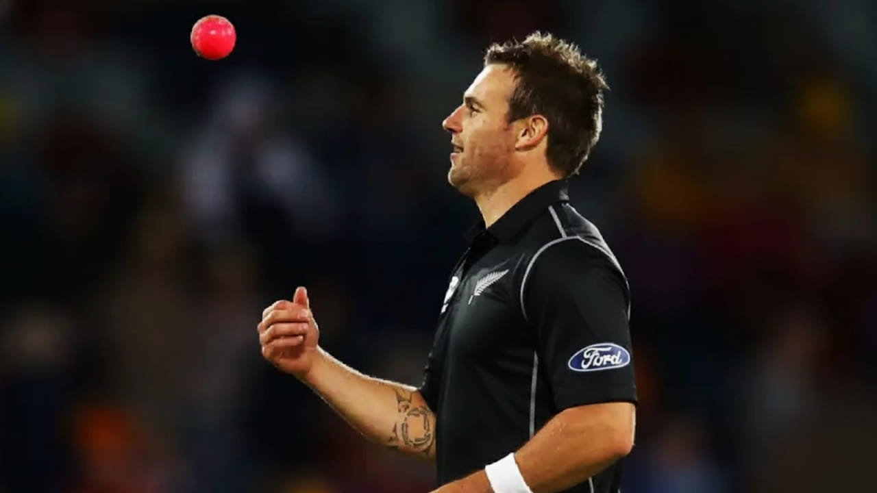 ನ್ಯೂಝಿಲೆಂಡ್ ತಂಡದ ಅನುಭವಿ ಆಲ್​ರೌಂಡರ್ ಡೌಗ್ ಬ್ರೇಸ್‌ವೆಲ್ (Doug Bracewell) ಎಲ್ಲಾ ಮಾದರಿಯ ಕ್ರಿಕೆಟ್​ಗೆ ವಿದಾಯ ಹೇಳಿದ್ದಾರೆ. ಈ ಹಿಂದೆ ನ್ಯೂಝಿಲೆಂಡ್ ಪರ ಟೆಸ್ಟ್, ಏಕದಿನ ಹಾಗೂ ಟಿ20 ಪಂದ್ಯಗಳಲ್ಲಿ ಕಣಕ್ಕಿಳಿದಿದ್ದ ಬ್ರೇಸ್​ವೆಲ್ 18 ವರ್ಷಗಳ ಕ್ರಿಕೆಟ್​ ಕೆರಿಯರ್​ ಅನ್ನು ಅಂತ್ಯಗೊಳಿಸಿದ್ದಾರೆ.