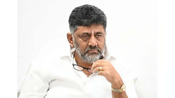 ನಾನು 1 ಸಾವಿರದ ವಾಚು ಕಟ್ತೇನೆ, 10 ಲಕ್ಷ ರೂ ವಾಚು ಕಟ್ತೇನೆ: ಡಿಕೆಶಿ