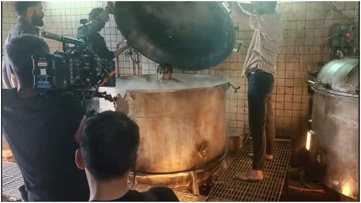 ‘ಧುರಂಧರ್’ ಸಿನಿಮಾದ ಭಯಂಕರ ದೃಶ್ಯದ ಶೂಟಿಂಗ್ ಆಗಿದ್ದು ಹೀಗೆ.. ವಿಡಿಯೋ ನೋಡಿ ‘ಧುರಂಧರ್’ ಸಿನಿಮಾದ ಭಯಂಕರ ದೃಶ್ಯದ ಶೂಟಿಂಗ್ ಆಗಿದ್ದು ಹೀಗೆ.. ವಿಡಿಯೋ ನೋಡಿ
