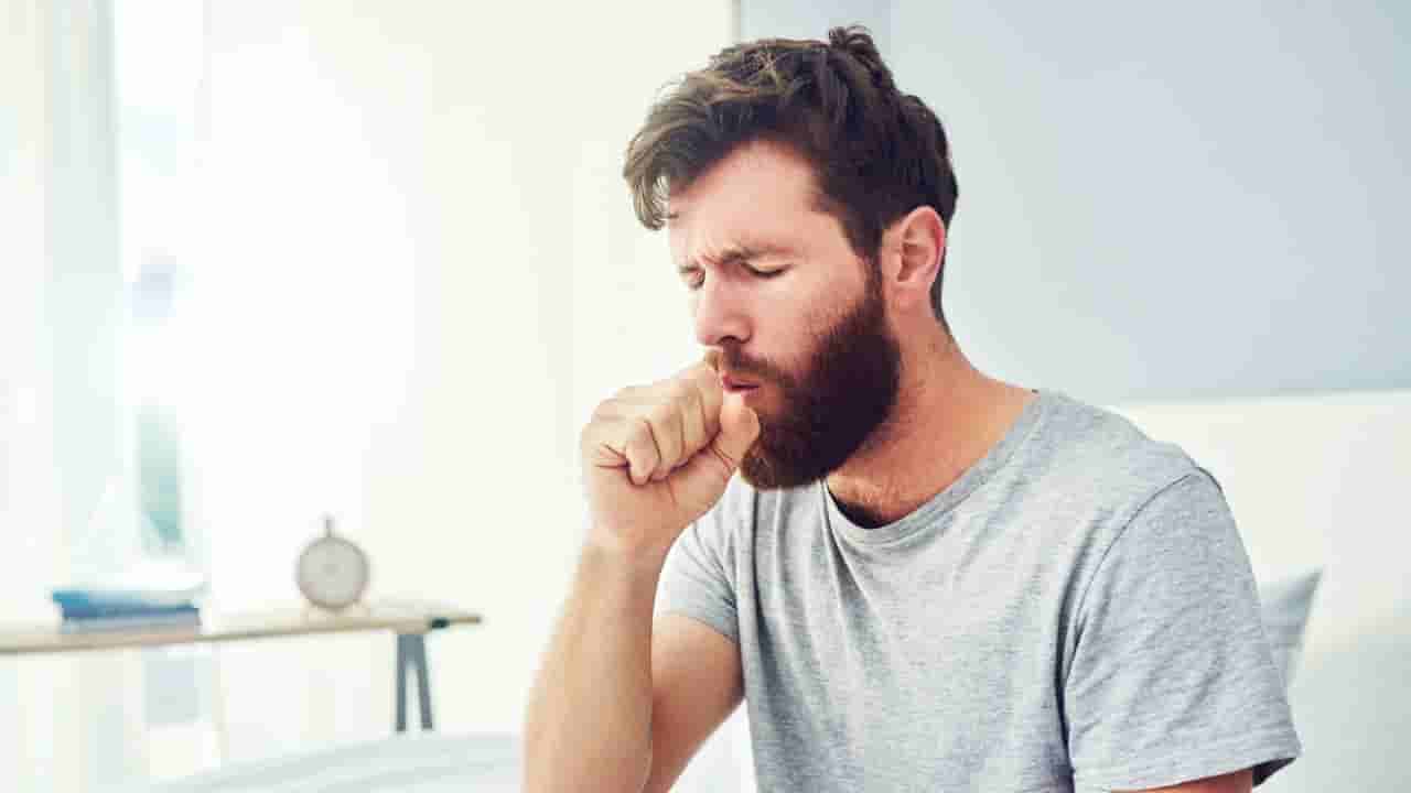 ಪದೇ ಪದೇ ಒಣ ಕೆಮ್ಮು ಬರುವುದಕ್ಕೆ ಈ ಮನೆಮದ್ದನ್ನು ಪ್ರಯತ್ನಿಸಿ