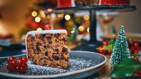 ಕ್ರಿಸ್‌ಮಸ್‌ ಹಬ್ಬಕ್ಕೆ ಮನೆಯಲ್ಲೇ ತಯಾರಿಸಿ ಡ್ರೈ ಫ್ರೂಟ್ ಕೇಕ್