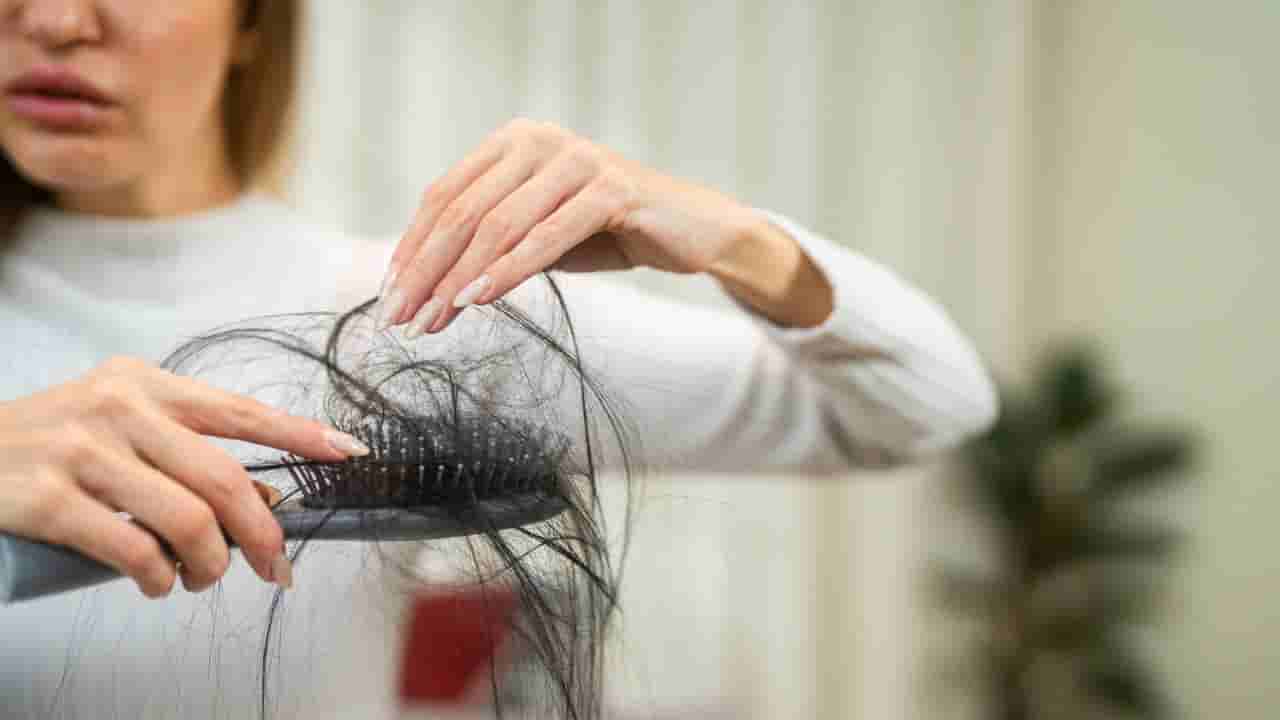 ಈ ಆಹಾರಗಳ ಸೇವನೆ ಮಾಡುವುದನ್ನು ಬಿಟ್ಟರೆ ಕೂದಲು ಉದುರುವುದು ಕಡಿಮೆಯಾಗುತ್ತೆ!