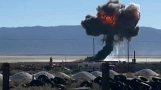 Video: ಕ್ಯಾಲಿಫೋರ್ನಿಯಾದಲ್ಲಿ ಅಮೆರಿಕ ವಾಯುಪಡೆಯ ಯುದ್ಧ ವಿಮಾನ ಪತನ