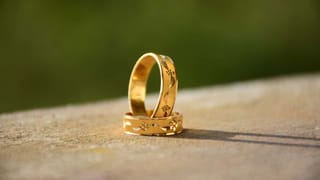 Gold Rate Today Bangalore: ಚಿನ್ನದ ಬೆಲೆ 12,300 ರೂ; ಬೆಳ್ಳಿ ದಾಖಲೆ ಬೆಲೆ