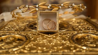 Gold Rate Today Bangalore: ಚಿನ್ನದ ಬೆಲೆ ಅಲ್ಪ ಏರಿಕೆ; ಬೆಳ್ಳಿ ಬೆಲೆ ತುಸು ಇಳಿಕೆ