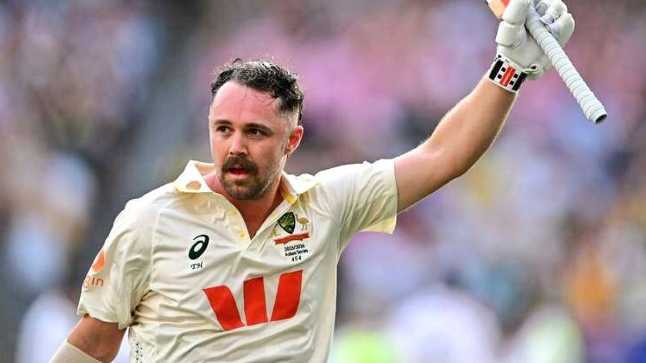 ಇಂಗ್ಲೆಂಡ್ ವಿರುದ್ಧ ನಡೆಯುತ್ತಿರುವ ಆಶಸ್ ಟೆಸ್ಟ್ ಪಂದ್ಯದ ಎರಡನೇ ಇನ್ನಿಂಗ್ಸ್‌ನಲ್ಲಿ, ಟ್ರಾವಿಸ್ ಹೆಡ್ 146 ಎಸೆತಗಳಲ್ಲಿ ಶತಕ ಬಾರಿಸಿದರು. ಈ ಶತಕದ ಇನ್ನಿಂಗ್ಸ್​ನಲ್ಲಿ ಎಂಟು ಬೌಂಡರಿ ಮತ್ತು ಎರಡು ಸಿಕ್ಸರ್‌ಗಳು ಸೇರಿದ್ದವು. ಇದು ಹೆಡ್ ಅವರ 11 ನೇ ಟೆಸ್ಟ್ ಶತಕ ಮತ್ತು ಪ್ರಸ್ತುತ ಆಶಸ್ ಸರಣಿಯಲ್ಲಿ ಎರಡನೇ ಶತಕವಾಗಿದೆ. ಈ ಹಿಂದೆ ಮೊದಲ ಟೆಸ್ಟ್‌ನಲ್ಲಿಯೂ ಹೆಡ್ ಶತಕ ಗಳಿಸಿದ್ದರು.