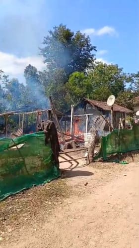 ದೀಪ ತಗುಲಿ ಹೊತ್ತಿ ಉರಿದ ಮನೆ